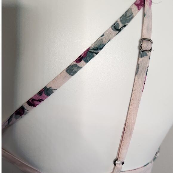 Abercrombie & Fitch XS pink floral spaghetti strap mini dress‎ - Picture 6 of 6